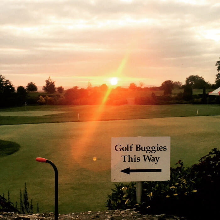 About GroupiaGolf